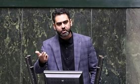 حمله ثابتی به باهنر با موضوعی فراتر از حجاب؛ شما یک شب گرسنه نبودید!