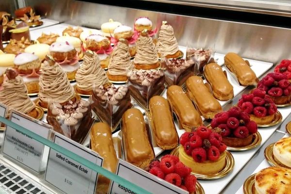 افزایش عجیب قیمت شیرینی شب یلدا ۱۴۰۴؛ قطاب، دانمارکی و تر چند؟