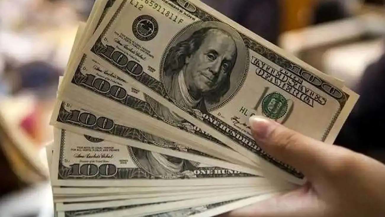 پیشبینی قیمت دلار تا پایان سال / روندی صعودی یا نزولی؟