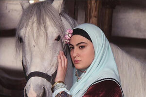 مریم مومن مادر شد ! + اولین فیلم از بانوی عمارت با پسر کوچولویش و زندگی شخصی خانم بازیگر