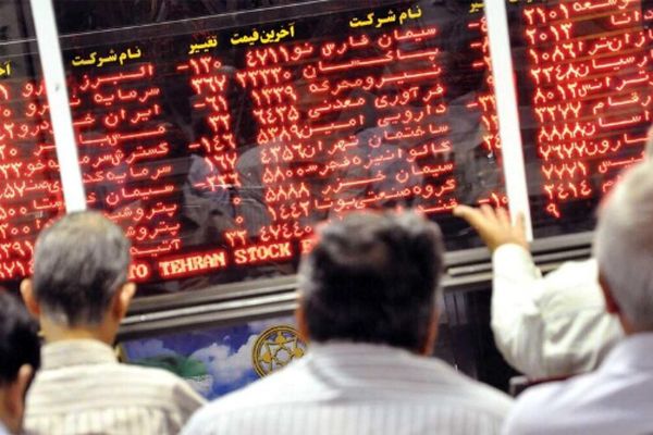 چگونه کاهش نرخ بهره بین بانکی می‌تواند بازار سهام را تغییر دهد؟