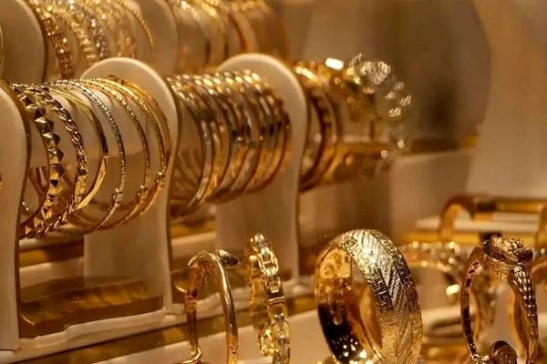 قیمت طلا و سکه امروز شنبه ۳ آبان ۱۴۰۴ / طلای ۱۸ عیار چقدر شد ؟ 