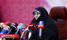 پسر این خانم به کشور بازگشت