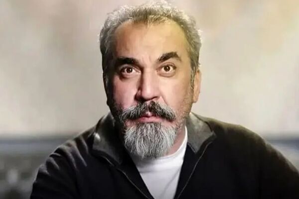 افشاگری سیامک انصاری: حق کاملا با شماست، عذر مرا بپذیرید!