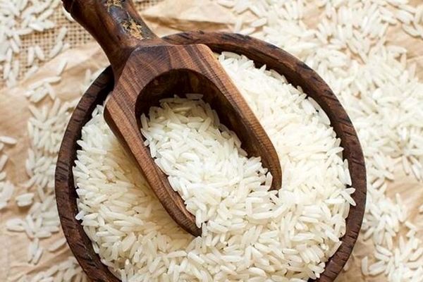 افزایش چندبرابری قیمت برنج درحالی‌که واردکنندگان ارز دولتی می‌گیرند