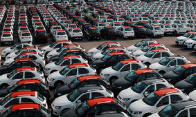 پیشروی سنگر به سنگر سایپا و ایران خودرو در بازار 
