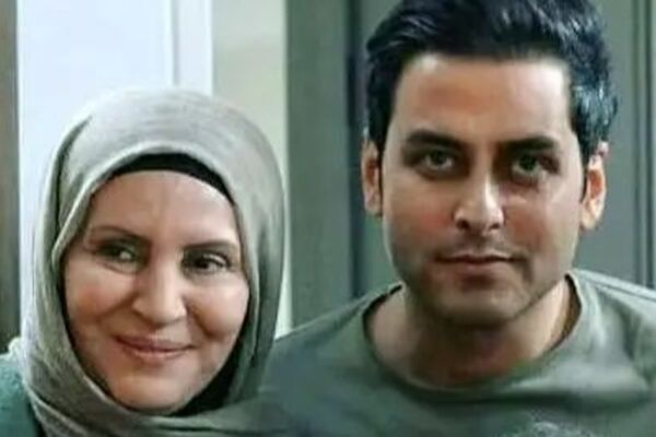 عکس حیرت‌انگیز! «ماهگل» سال 73؛ چهره‌ای با هفت‌تیر و مسلسل در 40 سالگی!