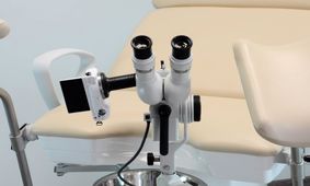 معاینات دوره‌ای زنان: چرا نباید پشت گوش انداخته شوند؟