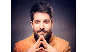 ویدیو دلخراش حمید هیراد در بیمارستان؛ هواداران با چشمان اشک‌بار دعا می‌کنند!