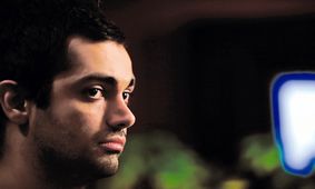 تازه ترین عکس ها از بازیگر جذاب سریال سه دونگ سه دونگ + بیوگرافی اشکان اشتیاق