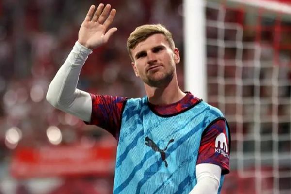 تنبل‌ترین بازیکن اروپا/ کنایه خبرنگار آلمانی به ستاره سابق چلسی!