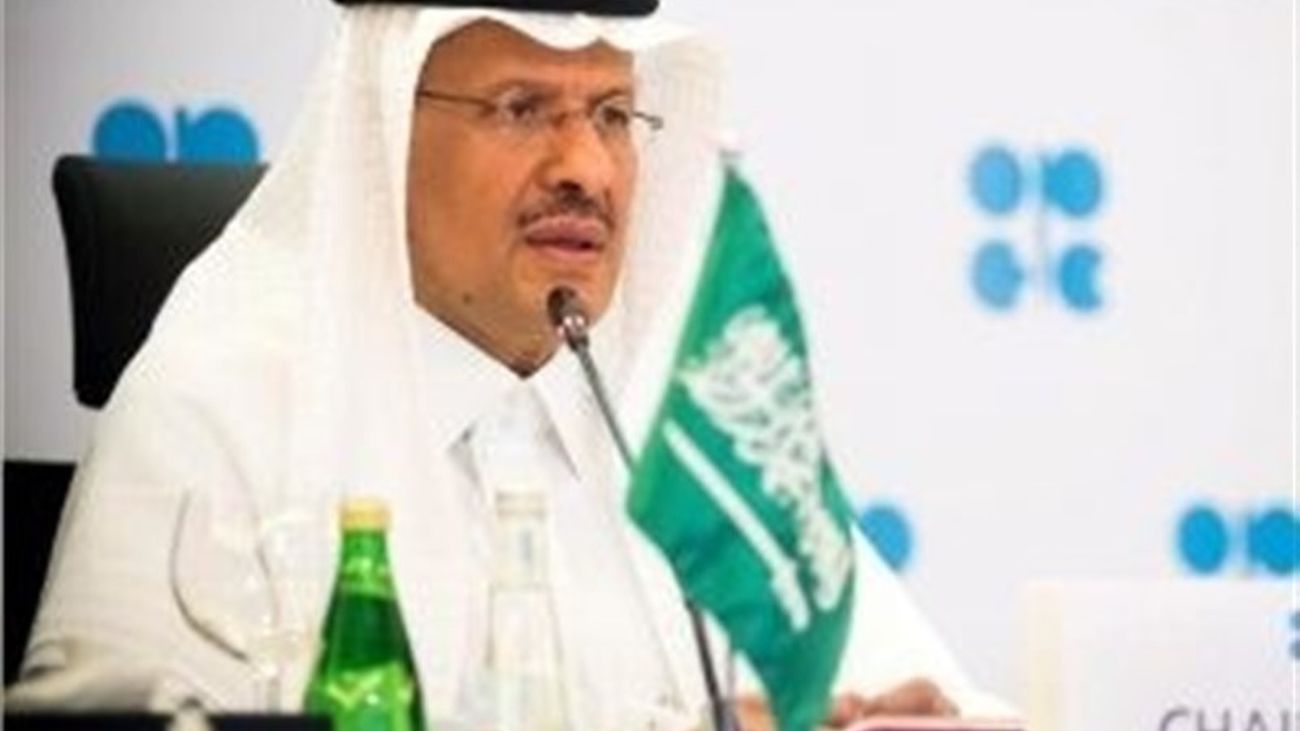 عربستان بازهم تولید نفت خود را داوطلبانه کاهش میدهد