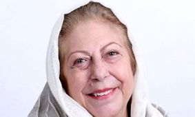 عکس نایاب ثریا قاسمی و حمیده خیرآبادی در دهه 40 / جوانی مادر و دختر معروف را ببینید !