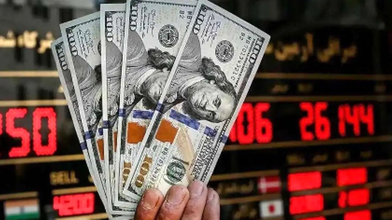 پیشبینی هولناک رئیس سابق بانک مرکزی از آینده دلار و اقتصاد ایران