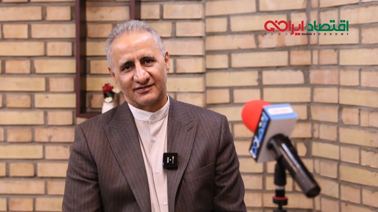 هیچ توجیهی برای افزایش یک روز به تعطیلات هفته وجود ندارد/ نه در آلودگی هوا و مصرف بنزین تاثیر دارد،نه در بهره وری