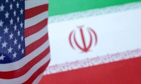 روزنامه شرق: اصرار ایران بر حق غنی سازی،مذاکره با آمریکا را به بن بست می کشاند