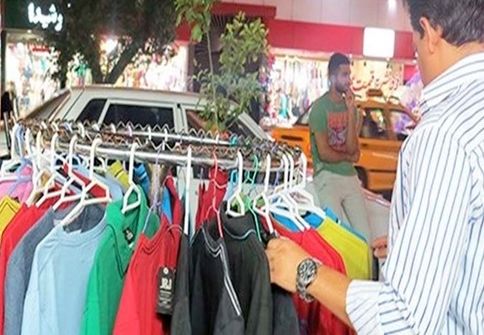 درآمد عجیب دستفروشی در تهران  /  شبی ۵۰ میلیون تومان! + فیلم