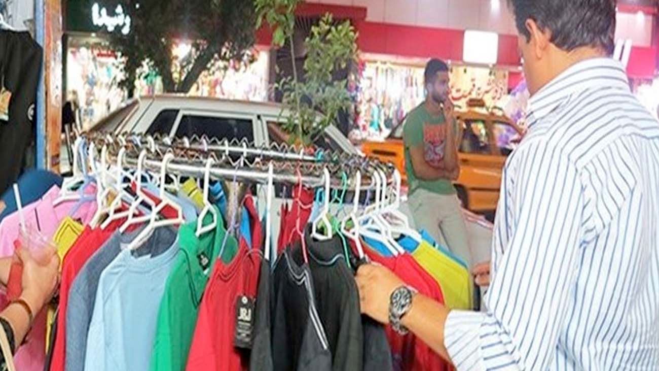درآمد عجیب دستفروشی در تهران / شبی ۵۰ میلیون تومان! + فیلم