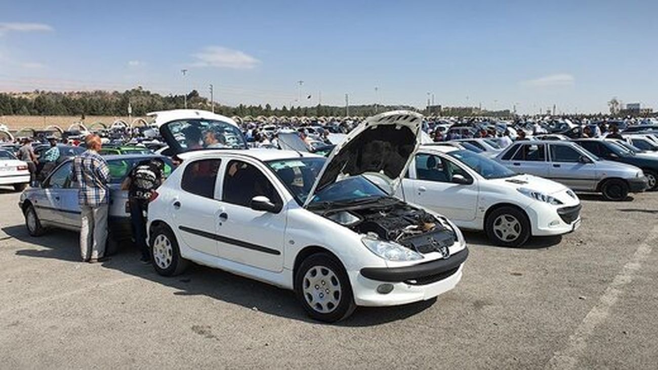 واکنش بازار به خبر توقف تولید پژو 206 / پژو۲۰۷، ۹۰۰میلیون تومانی شد
