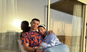 ببینید / رونالدو در ولنتاین چگونه نامزدش را خوشحال کرد؟ + عکس