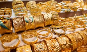 تاریخ طلایی خرید و پیش‌بینی نرخ طلا / طلا بخریم یا صبر کنیم؟