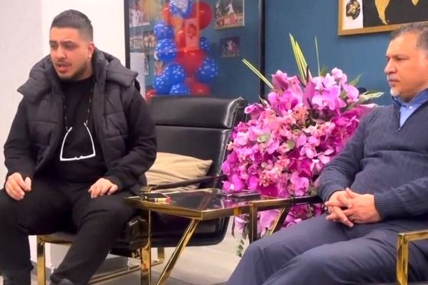 سورپرایز غافلگیرکننده آرون افشار در روز پدر؛ بغض علی دایی شکست! + فیلم