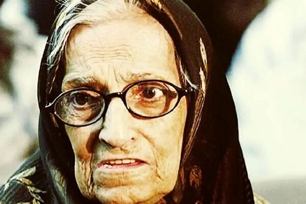 عکس شوکه‌کننده از مهری مهرنیا؛ بازیگر قبل و بعد انقلاب در جوانی!