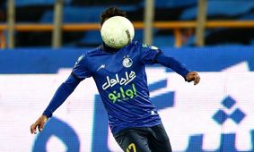 پشت پرده سیاسی آقای فوتبالیست! / چه شد که به آبی‌پوشان نپیوست؟ 