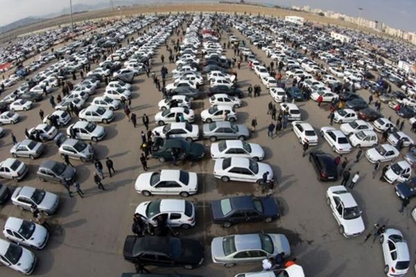 توصیه به خریداران خودرو/ موج افزایش قیمت تا کی ادامه دارد؟