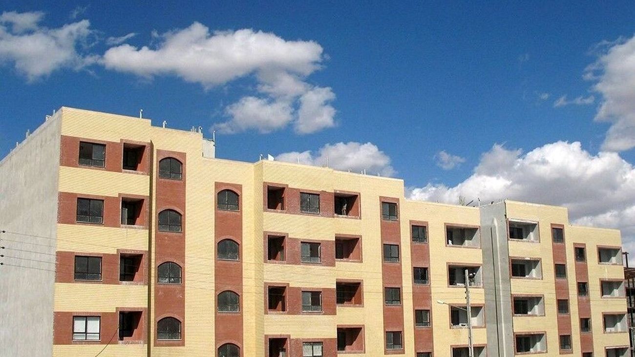 متقاضیان نهضت ملی مسکن بخوانند/ منتظر حضور خارجیها باشید