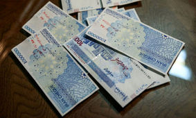 از این بانک ها وام فوری بگیرید + جدول
