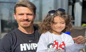 اولین عکس از دختر خیلی زیبا وریا غفوری ! / مو بور و چشم رنگی !