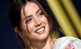 عباس جمشیدی‌فر و تبریک خاص به آنا د آرماس! +فیلم