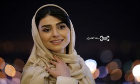 لباس نامتعارف لاله مرزبان در خیابان های تهران ! / بدون روسری و مانتو !