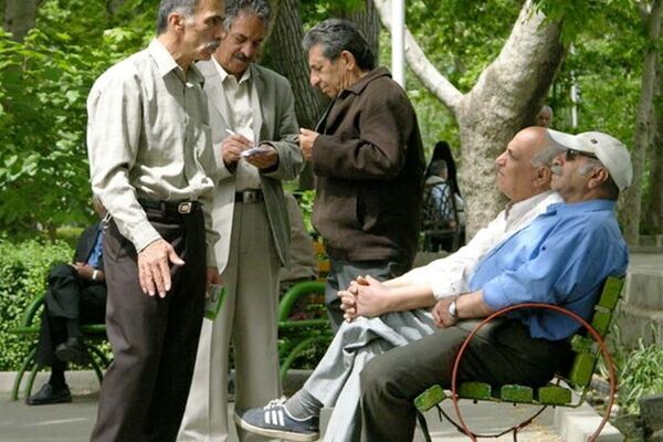  خبر مهم برای مستمری بگیران تأمین اجتماعی / زمان احتمالی پرداخت معوقات فروردین و اردیبهشت اعلام شد 