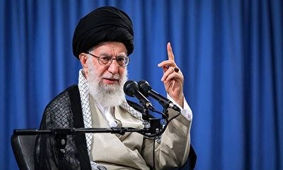 رهبر انقلاب: برای صبحانه مهمان داشتم اما پنیر نداشتم ! / مجبور شدم از دوستانم بگیرم ×