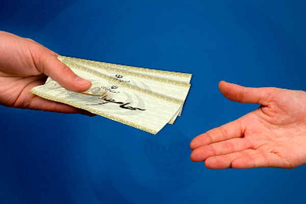 ماجرای سود 4 میلیونی سهام عدالت چه بود؟