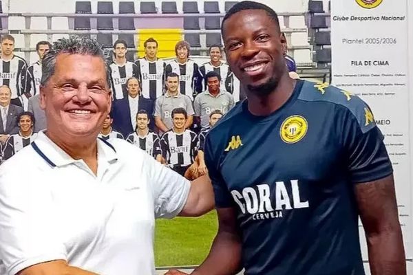 ژوائو بعد از شکست در ایران و ترکیه، با قراردادی کم‌ریسک به پرتغال برگشت