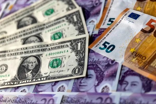 قیمت دلار ویورو مروز یکشنبه 26 بهمن 1404