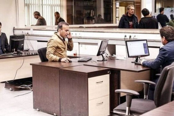 شنبه چه کسانی باید در ادارات حاضر شوند؟!