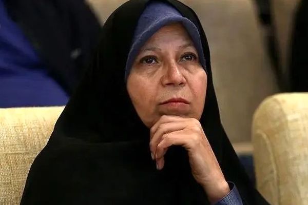 فائزه هاشمی: مسعود پزشکیان توان تحقق وعده‌هایش را ندارد!