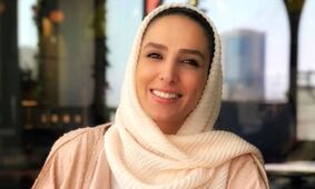 نگاهی جذاب به سفره عقد سوگل طهماسبی با تم طلایی + عکس خانم بازیگر باوقار و بیوگرافی