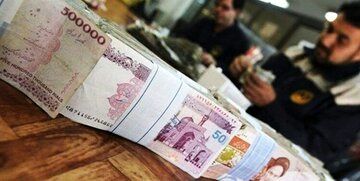 کارمندان در سال آینده چقدر حقوق میگیرند؟