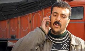 عکس ارسطوی سریال پایتخت در کنار مادرش