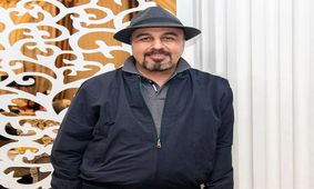 دختر رضا عطاران مدل شد / باور می کنید این دختر زیبا فرزند آقای بازیگر باشد؟!