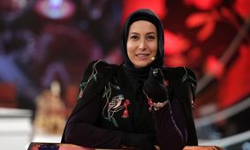 استایل شیک‌ و پولداری فریبا نادری در خیابان / خانم بازیگر غرق ثروت !