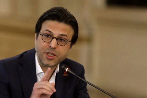 واردات خودرو؛ اصلاحات هیأت دولت و پرسش‌های بی‌پاسخ