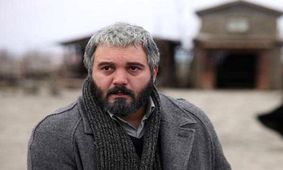 اولین عکس از همسر خیلی جذاب کامبیز دیرباز / عروسکی و کم سن و سال !