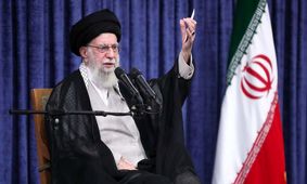 رهبر انقلاب: یقه جنایتکار نباید رها شود  / نقشه دشمن را در حوادث اخیر خداوند باطل کرد + فیلم