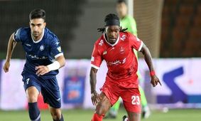 خلاصه بازی پرسپولیس 1 - گل‌گهر سیرجان 1/ فرار سرخ‌پوشان از شکست! +فیلم